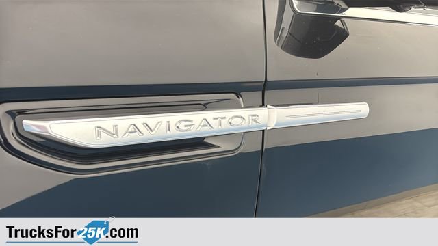 Used 2018 Lincoln Navigator L Reserve w/ Technology Package AWD/4WD image 44