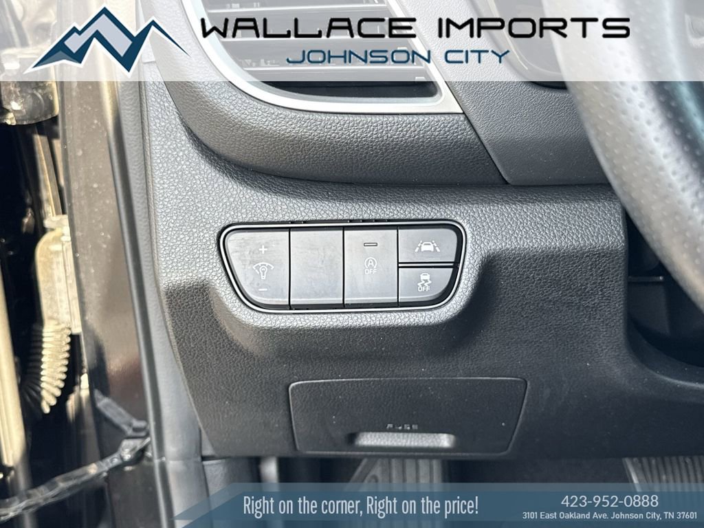 Used 2023 Kia Seltos SX image 31