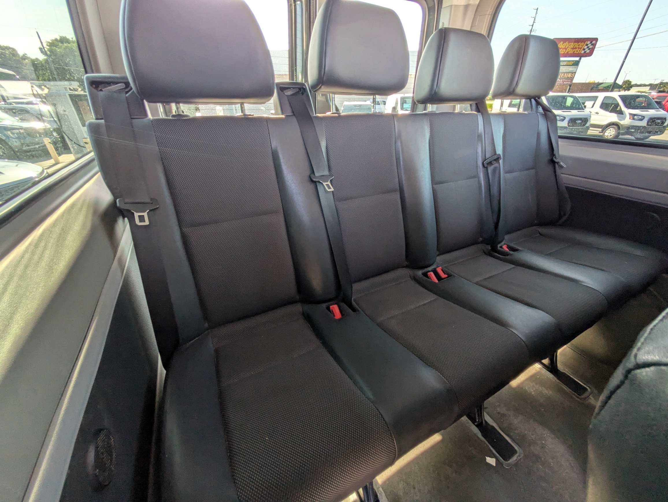 Used 2018 Mercedes-Benz Sprinter 2500 image 13