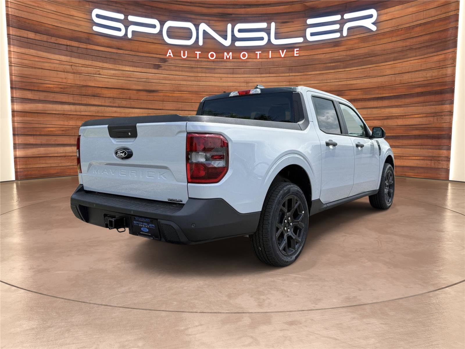 New 2025 Ford Maverick XLT w/ XLT Luxury Package image 8