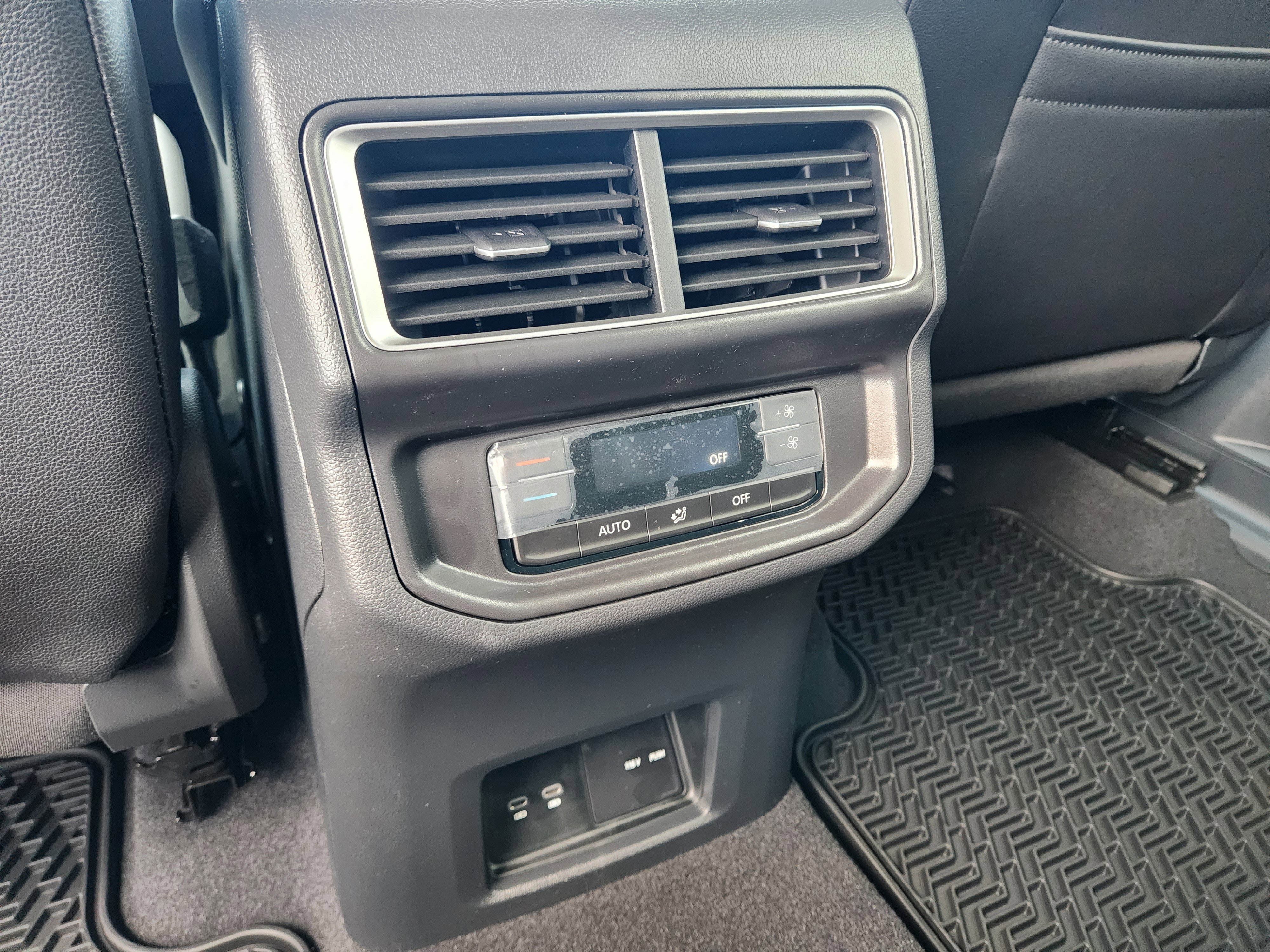New 2026 Volkswagen Atlas Peak Edition AWD/4WD image 22