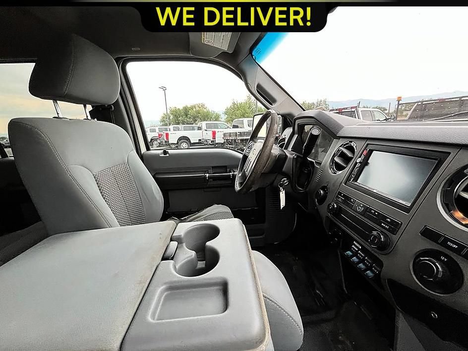 Used 2011 Ford F550 4x4 Crew Cab Super Duty w/ Payload Upgrade Pkg image 24