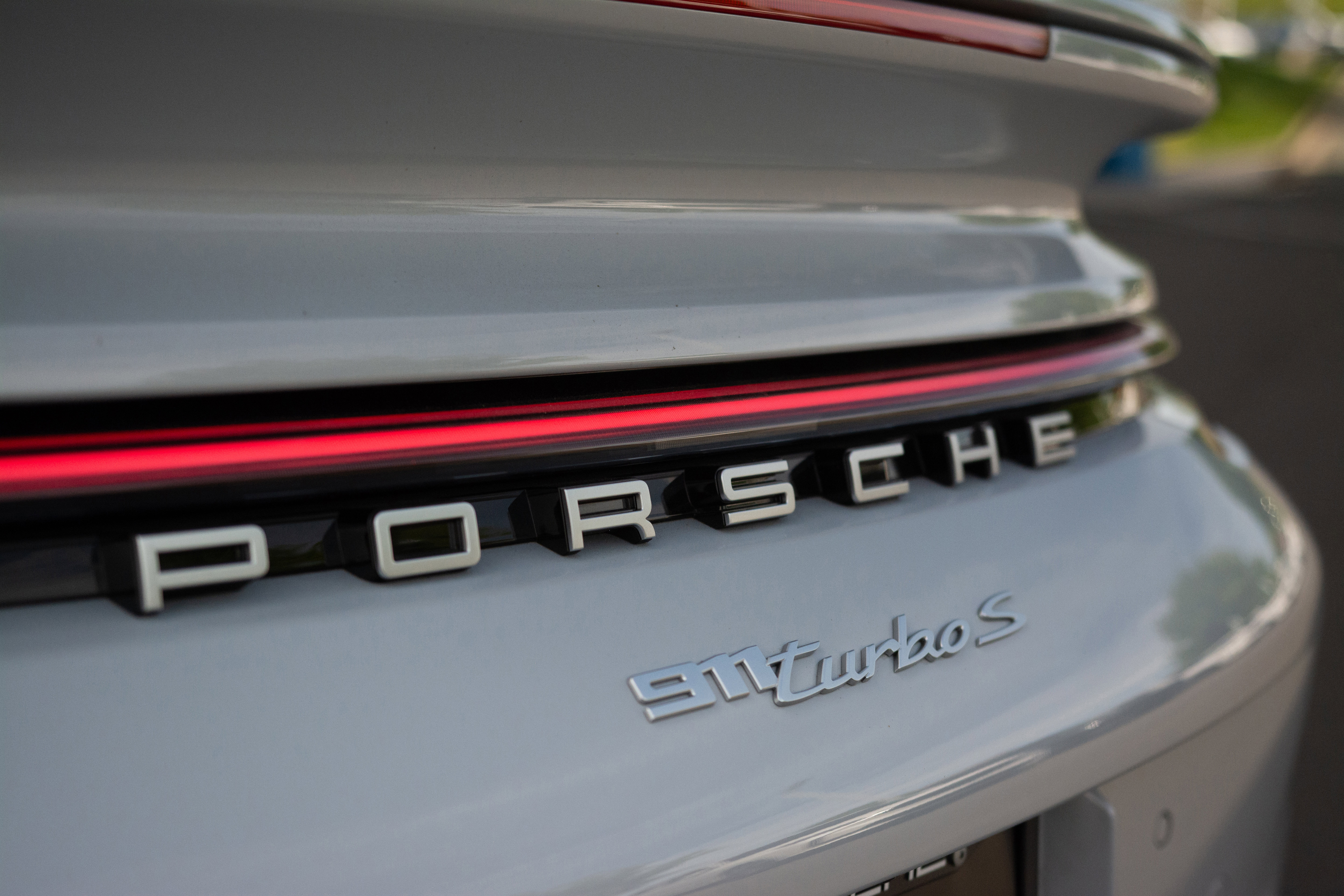 Certified 2025 Porsche 911 Turbo S image 32