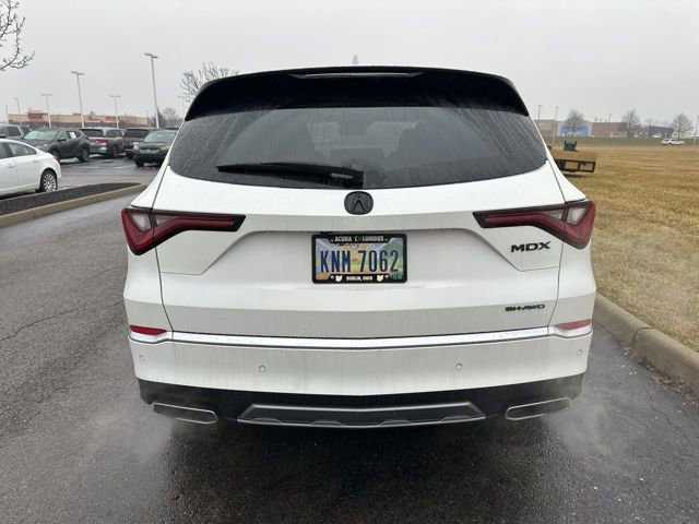 Used 2025 Acura MDX SH-AWD w/ Technology Package image 8