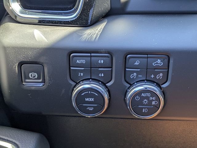 New 2026 GMC Sierra 2500 Denali w/ Denali Reserve Package image 24