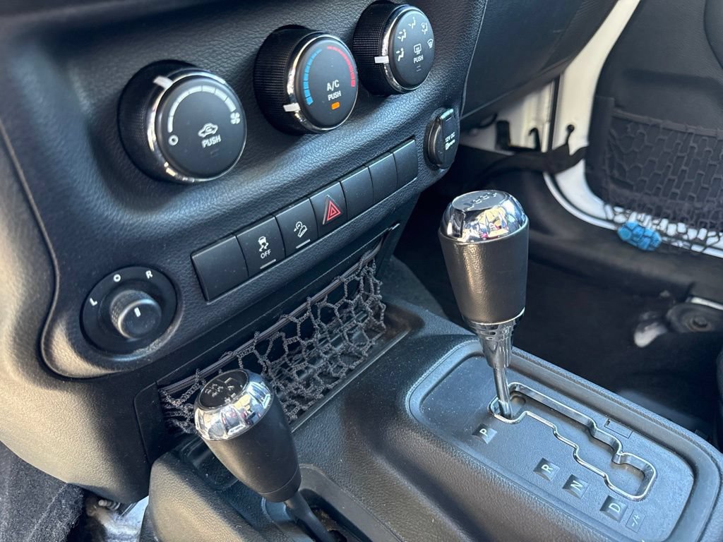 Used 2017 Jeep Wrangler Unlimited Sport w/ Quick Order Package 24S AWD/4WD image 31