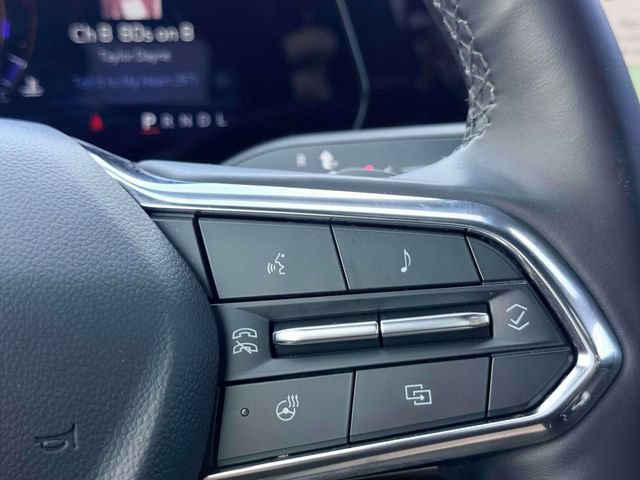 Used 2025 Chevrolet Equinox LT FWD image 23