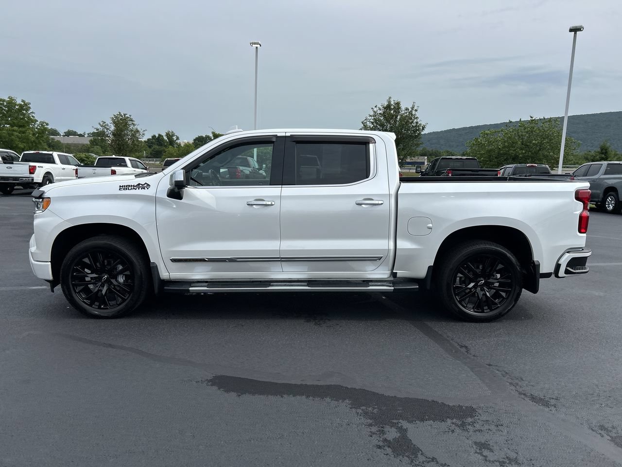 Used 2022 Chevrolet Silverado 1500 High Country AWD/4WD video 4