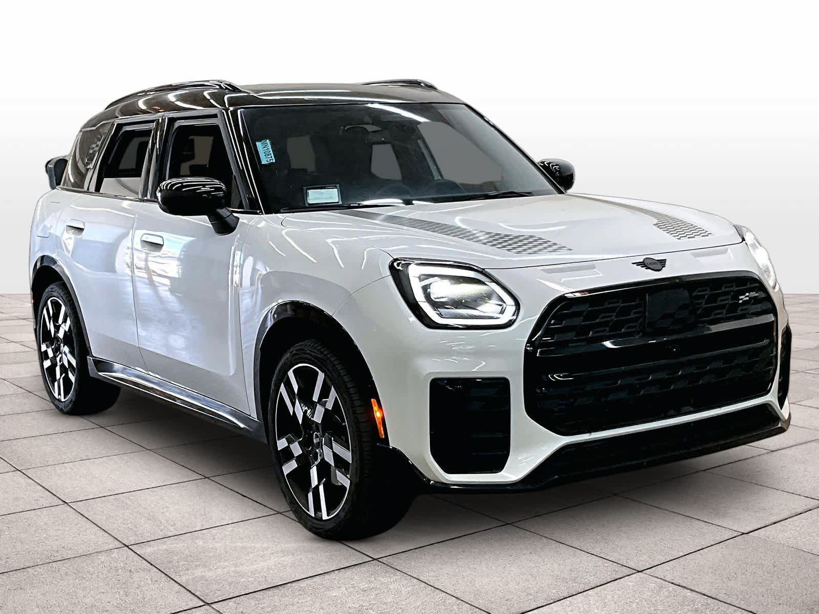 Used 2026 MINI Cooper Countryman S w/ Comfort Package Max AWD/4WD image 2