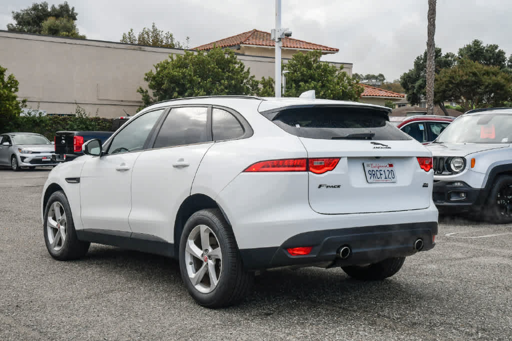 Used 2017 Jaguar F-PACE Premium AWD/4WD image 7