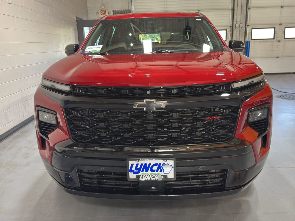 Used 2025 Chevrolet Traverse RS image 8