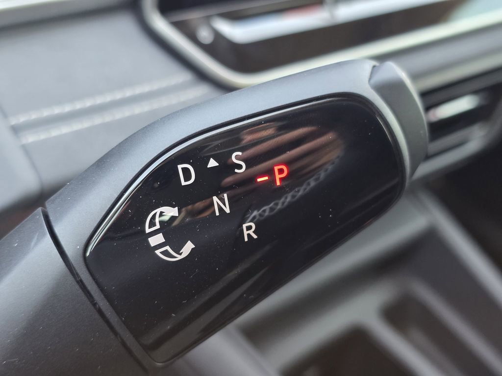 New 2026 Volkswagen Tiguan SE image 15