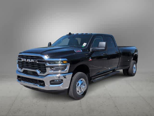 New 2026 RAM 3500 Tradesman w/ Chrome Appearance Group A AWD/4WD image 4