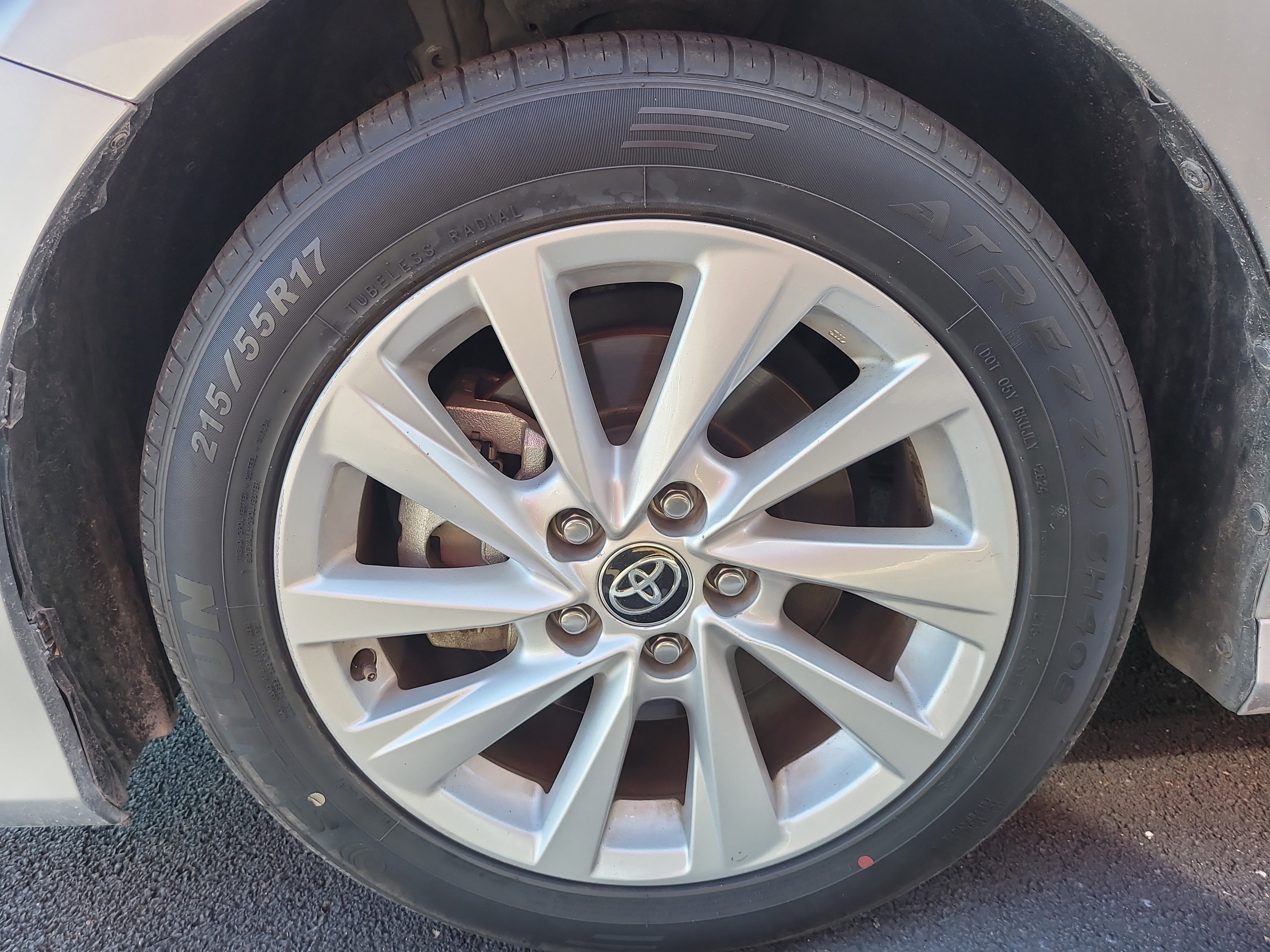 Used 2024 Toyota Camry LE image 11