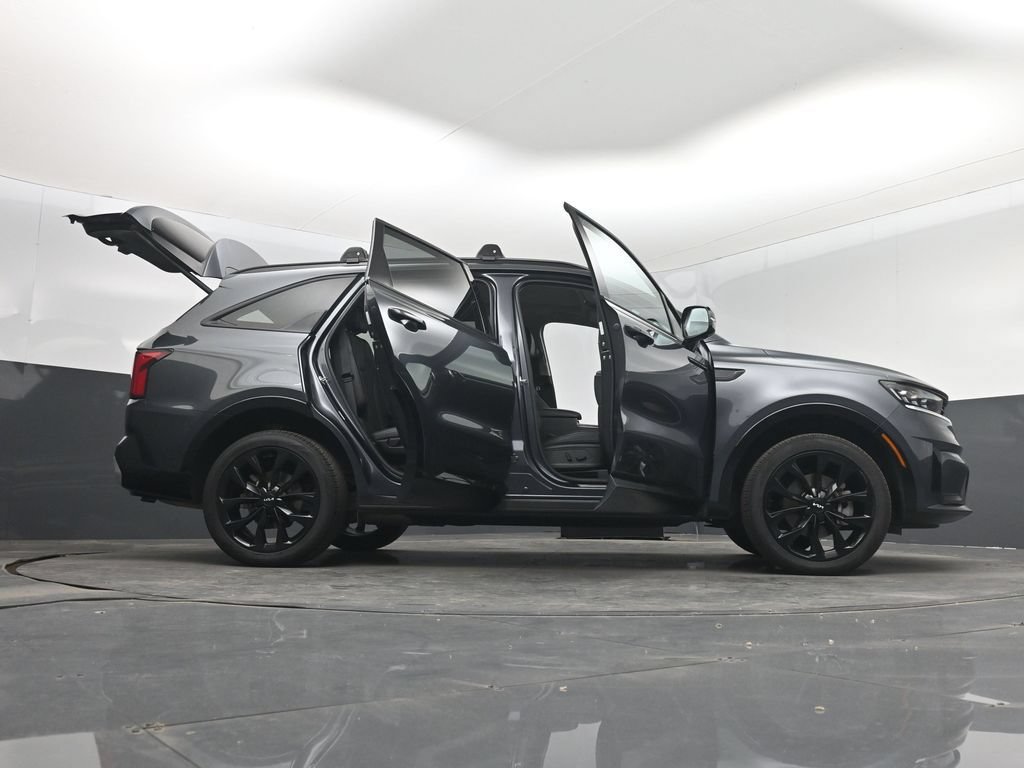 Used 2022 Kia Sorento SX AWD/4WD image 7