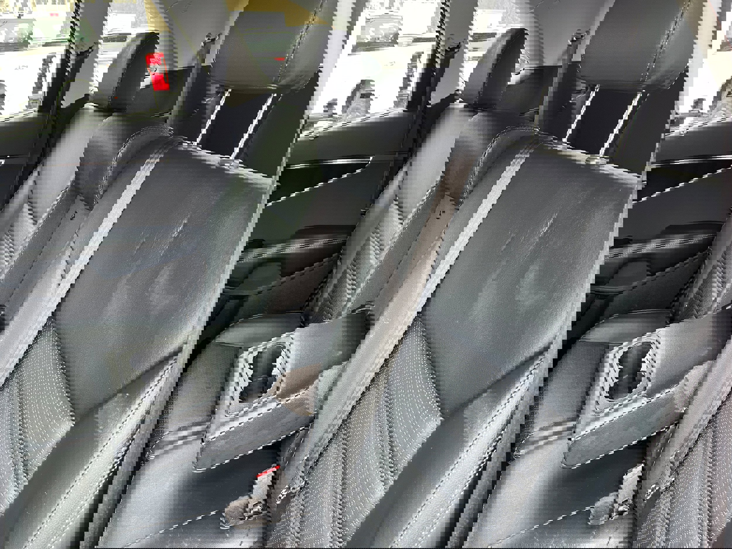 Used 2017 Kia Sorento EX w/ EX Advanced Touring Package image 12