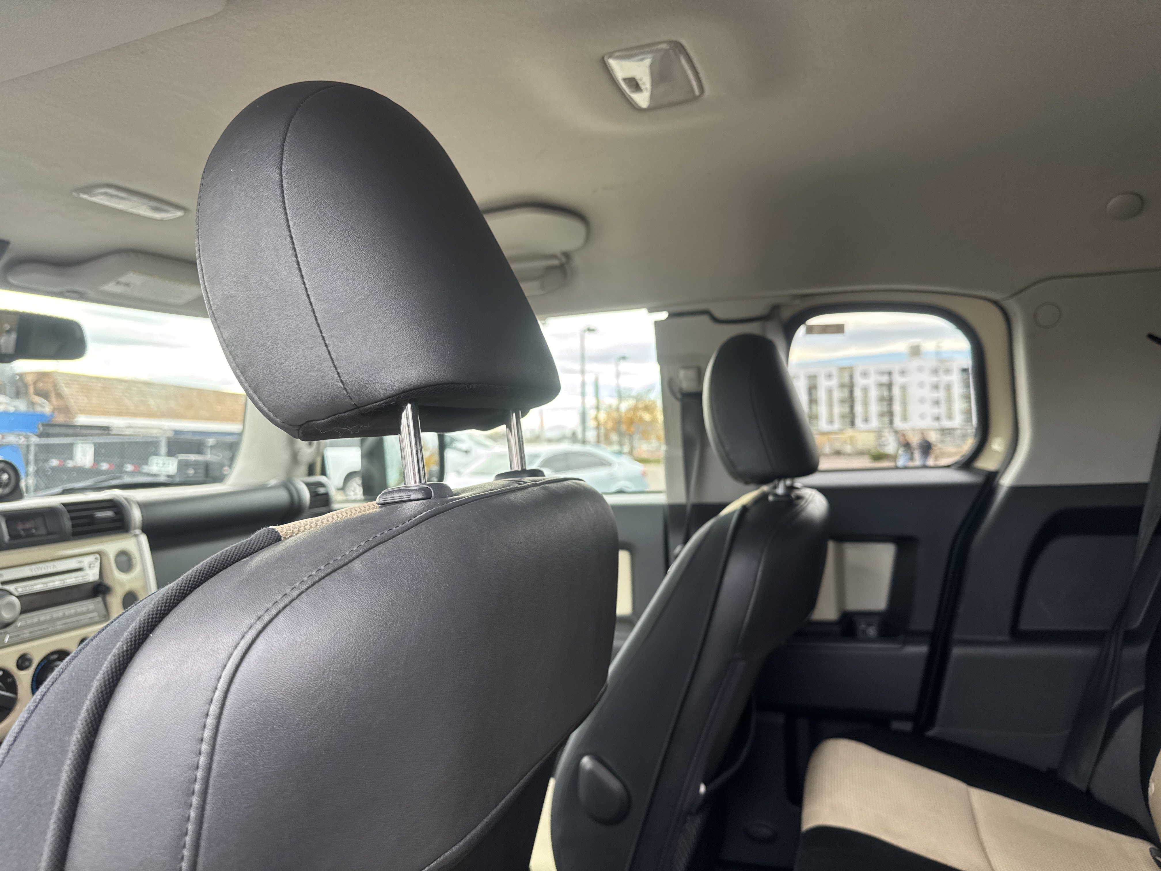 Used 2010 Toyota FJ Cruiser 4WD image 15