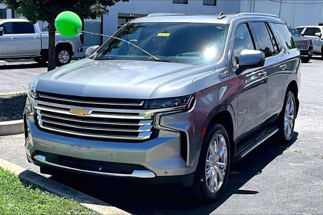 Used 2023 Chevrolet Tahoe High Country AWD/4WD image 2