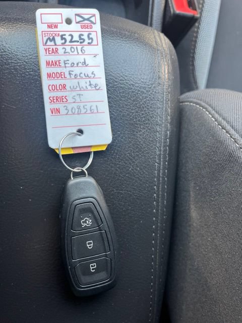 Used 2016 Ford Focus ST FWD image 41