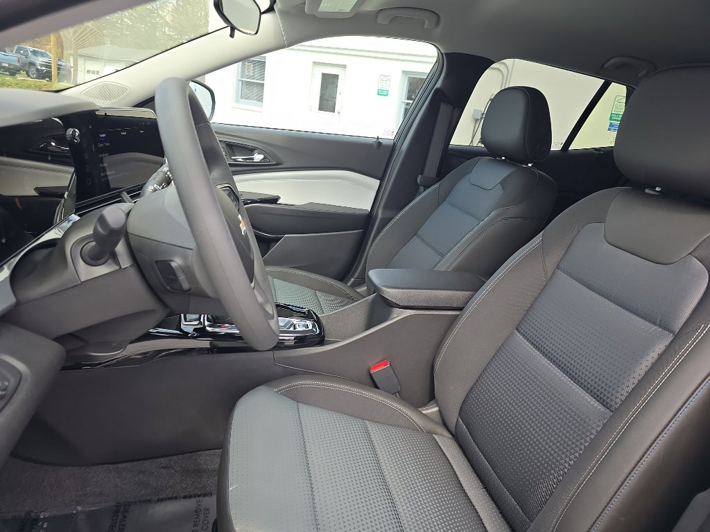 New 2026 Chevrolet Trax LT image 21