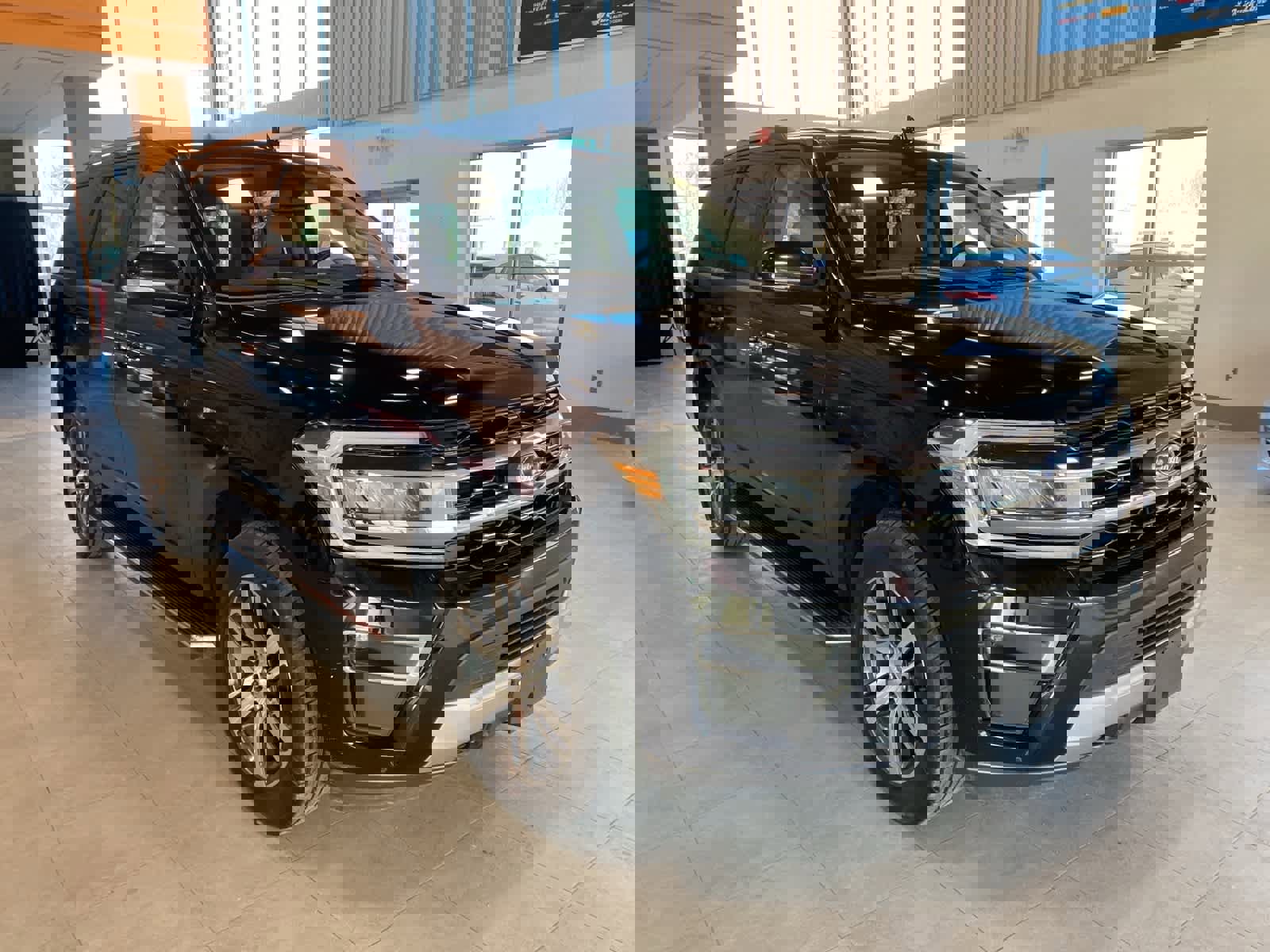 Certified 2023 Ford Expedition Limited image 7