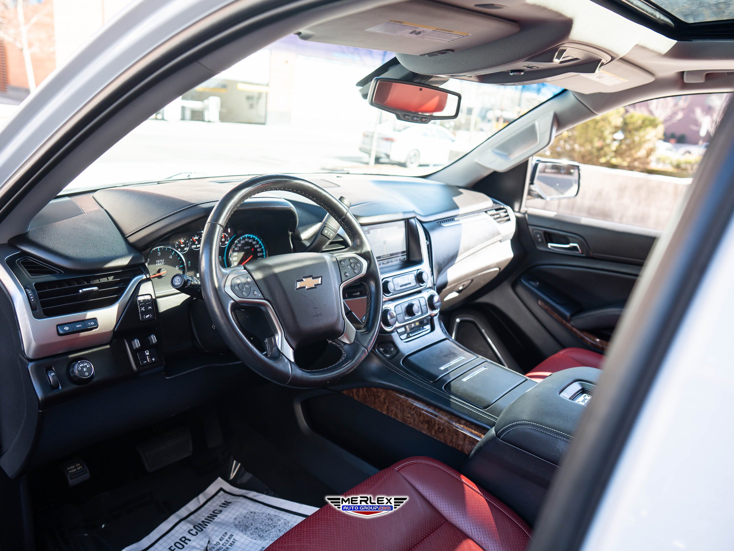 Used 2019 Chevrolet Tahoe Premier w/ Premier Plus Edition image 13