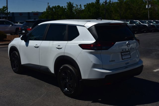 New 2026 Nissan Rogue SV FWD image 7