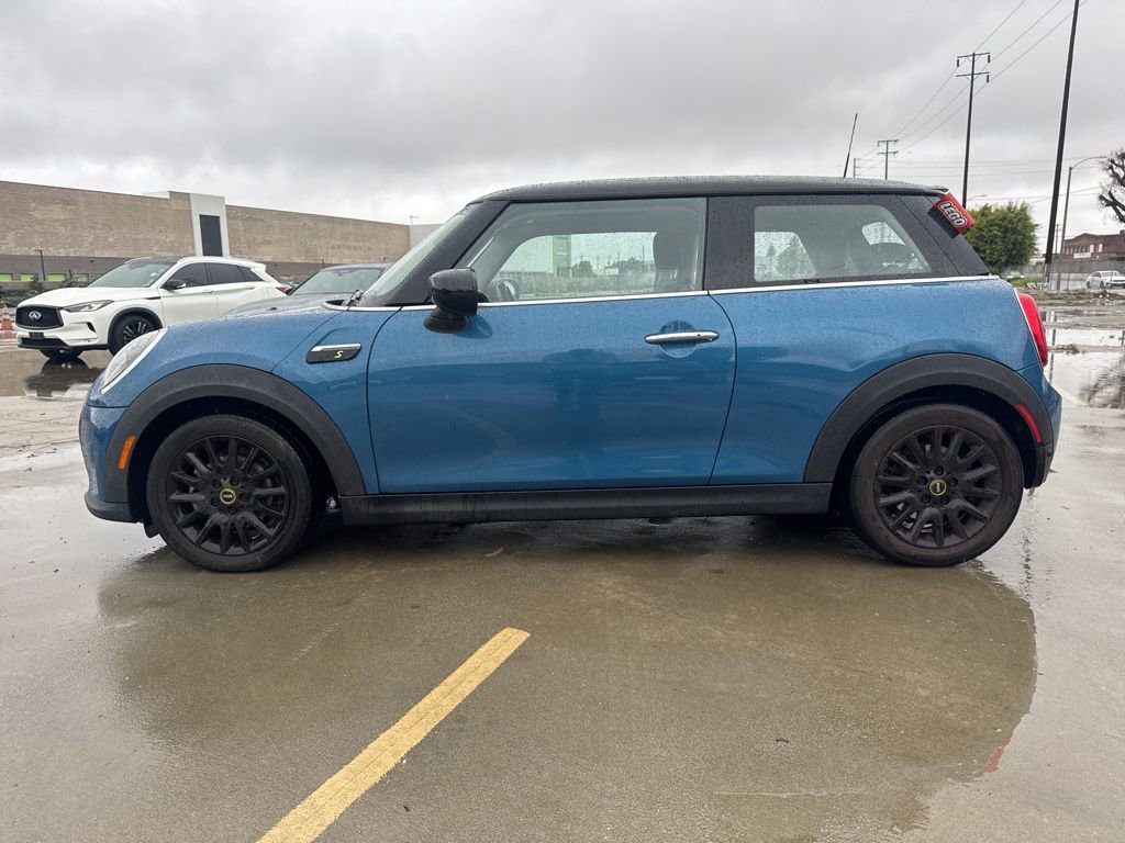 Used 2023 MINI Cooper SE image 2