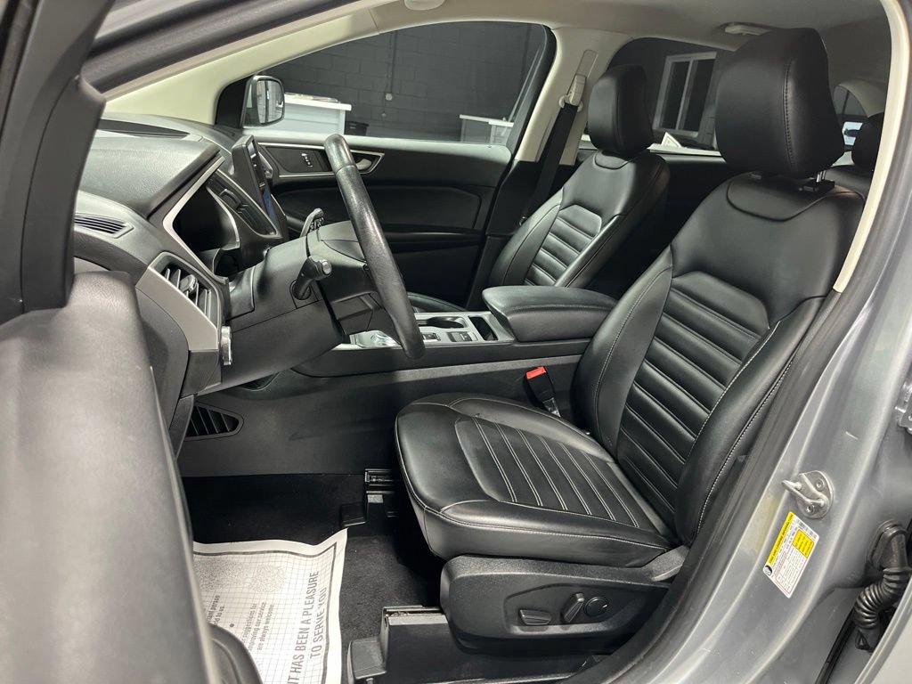 Used 2021 Ford Edge SEL FWD image 15