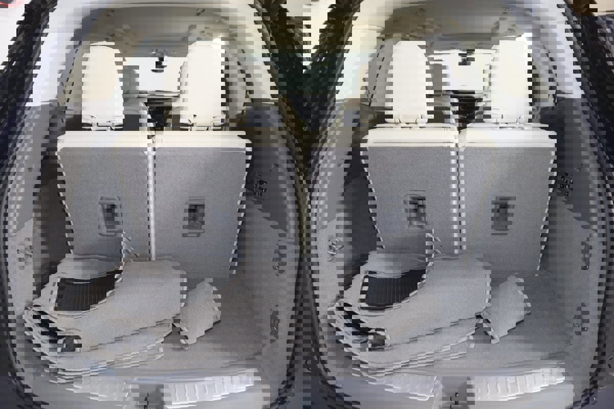 Used 2024 Cadillac XT6 Premium Luxury w/ Technology Package image 24