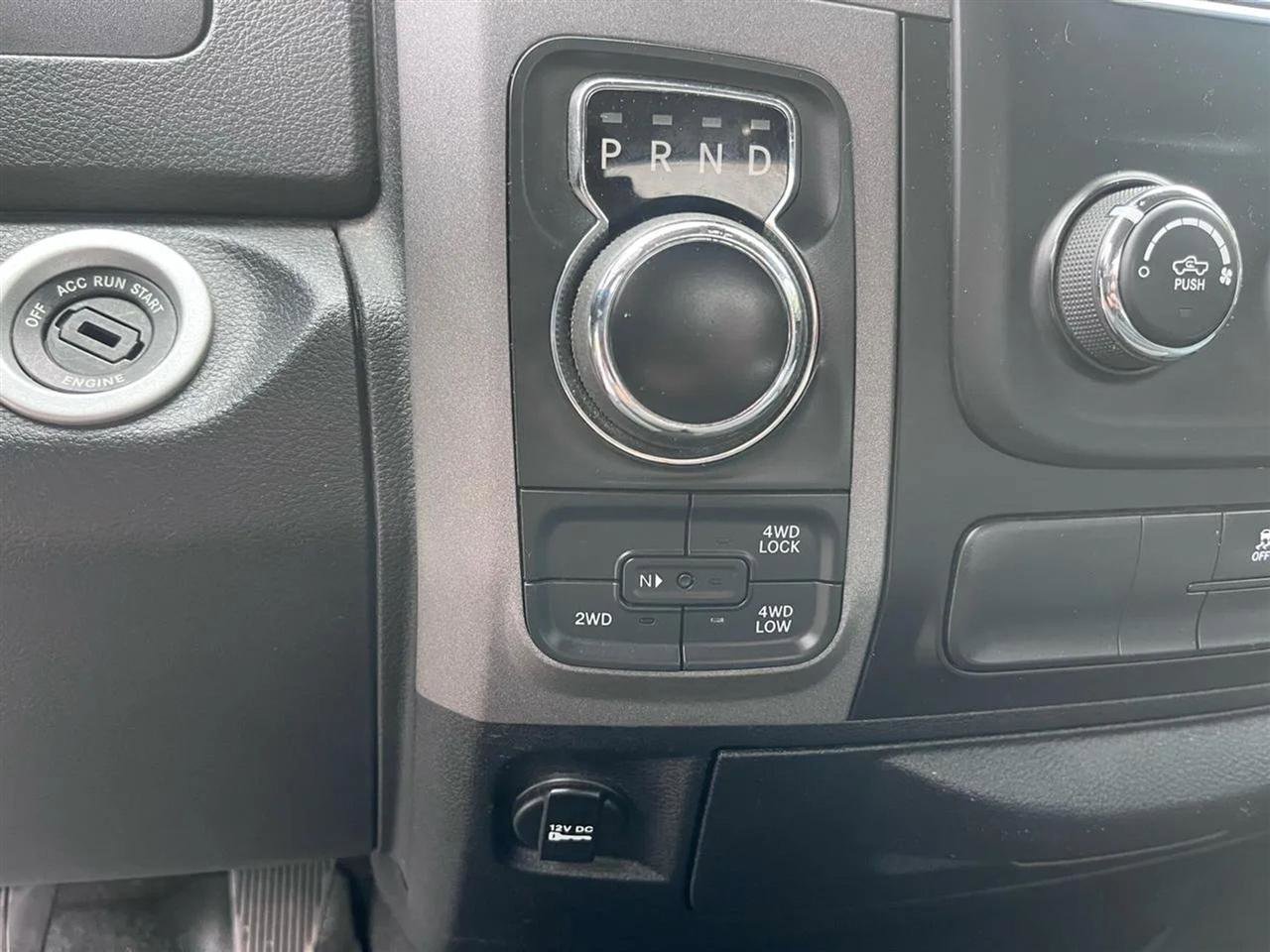 Used 2017 RAM 1500 Express w/ Express Value Package AWD/4WD image 17