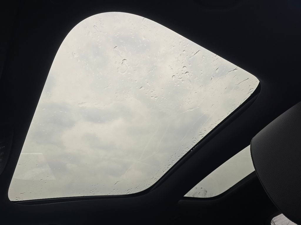 New 2026 Mercedes-Benz GLA 250 4MATIC image 3