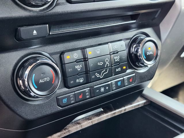 Certified 2017 Ford F250 Lariat w/ Lariat Ultimate Package image 23