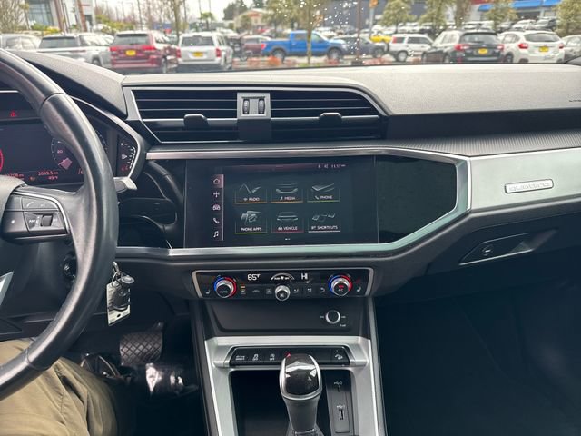 Used 2021 Audi Q3 2.0T Premium image 45