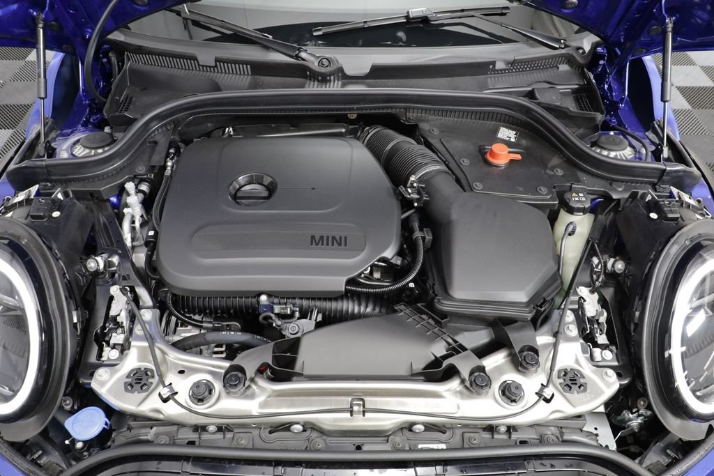 New 2026 MINI Cooper 2-Door Hardtop FWD image 24