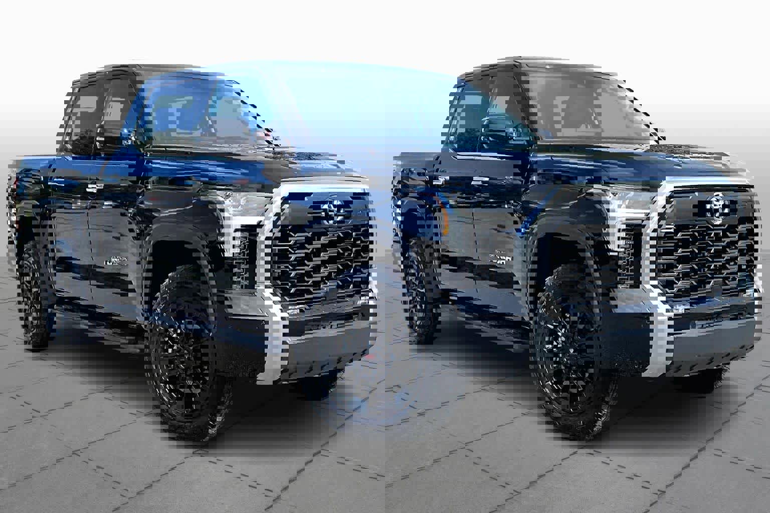 Used 2023 Toyota Tundra Limited w/ TRD Off-Road Package image 2