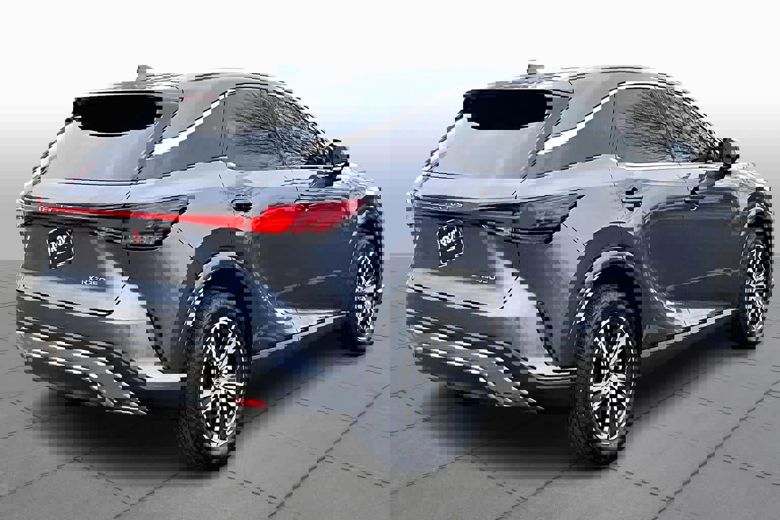 Used 2025 Lexus RX 350 Premium w/ Accessory Package (Z1) image 11