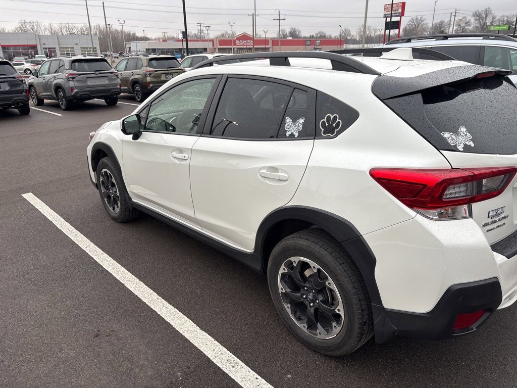 Used 2021 Subaru Crosstrek 2.0i Premium w/ Moonroof Package image 6