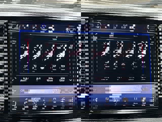 Used 2021 Chrysler Pacifica Limited w/ S Appearance Package image 16