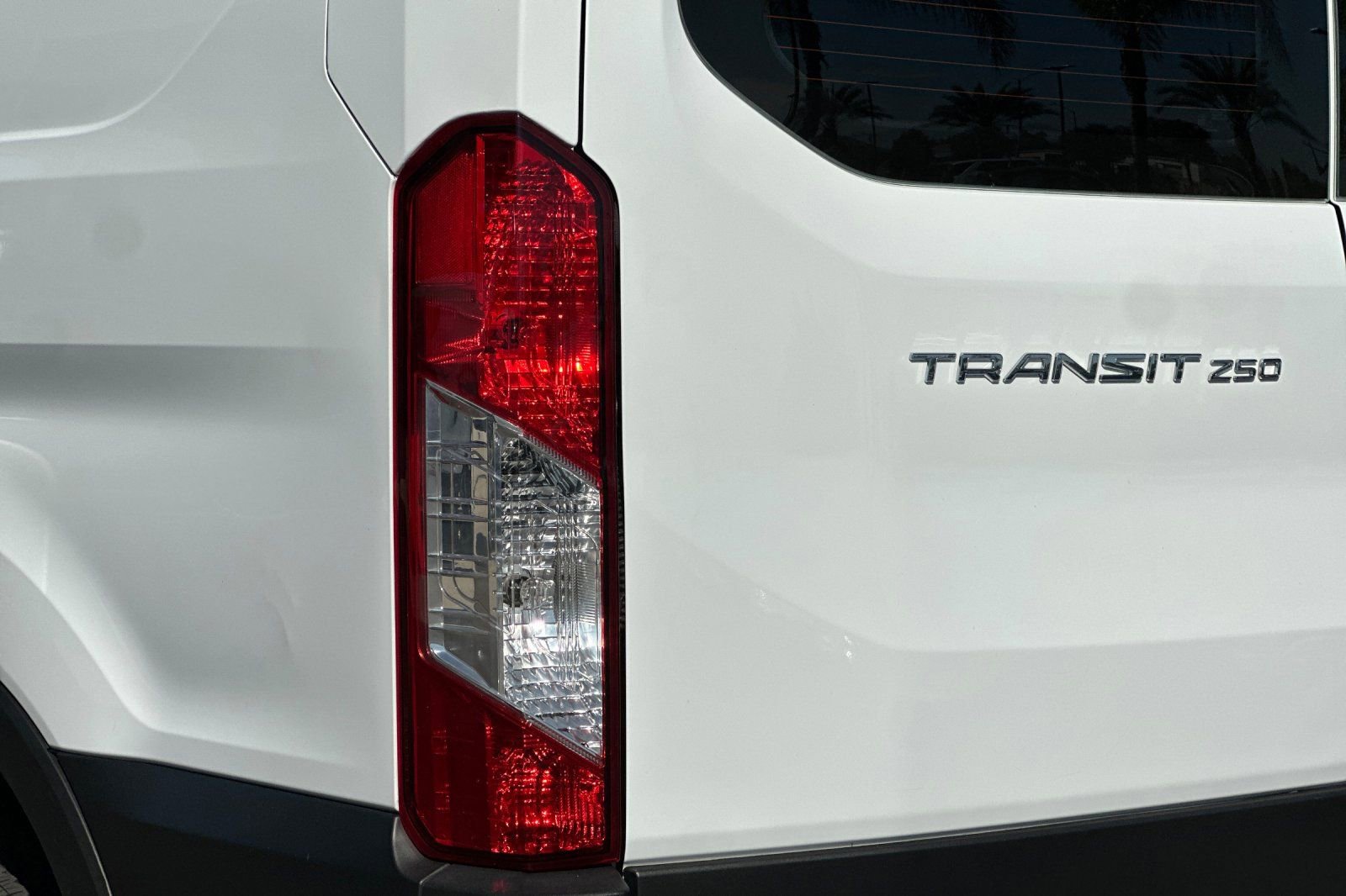 Used 2023 Ford Transit 250 Low Roof w/ Exterior Upgrade Package image 33