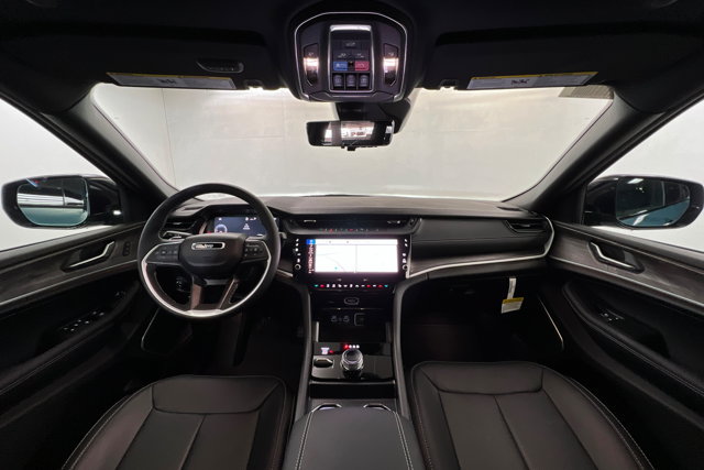 New 2026 Jeep Grand Cherokee Limited AWD/4WD image 9
