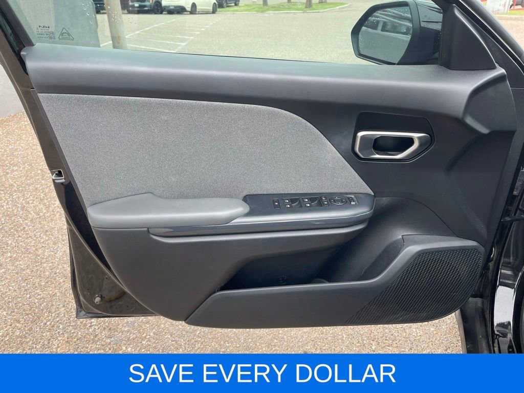 Used 2025 Kia K4 EX FWD image 12