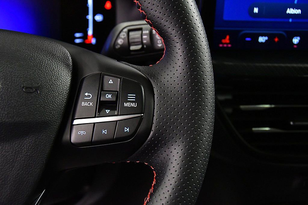 Used 2024 Ford Escape ST-Line w/ Tech Pack #1 image 23