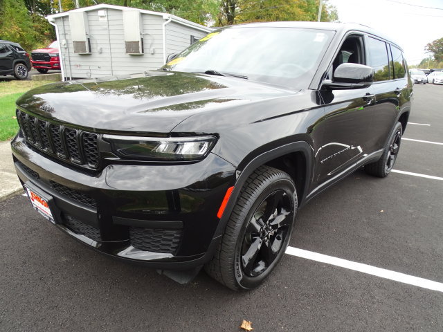 Certified 2023 Jeep Grand Cherokee L Altitude AWD/4WD image 18