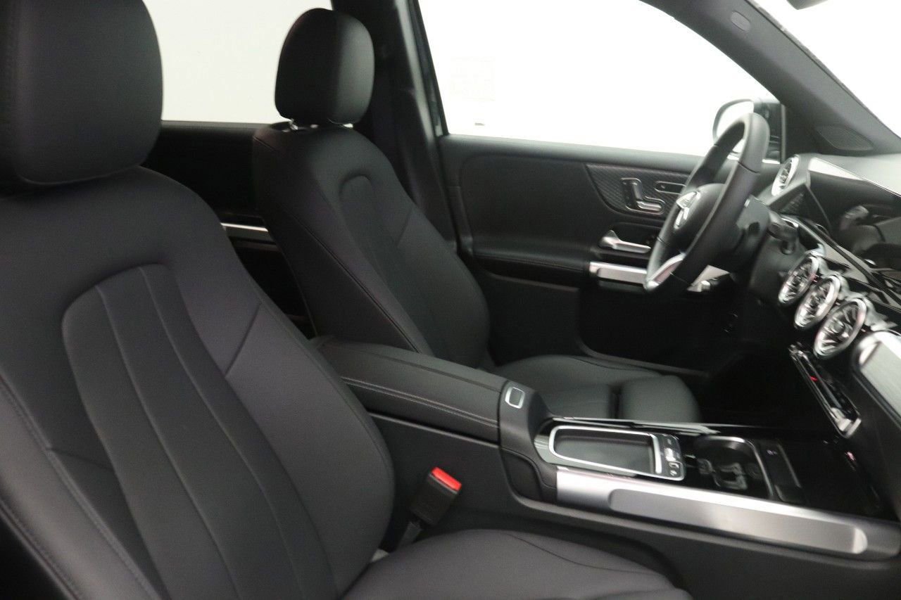 Certified 2026 Mercedes-Benz GLB 250 GLB 250 image 30