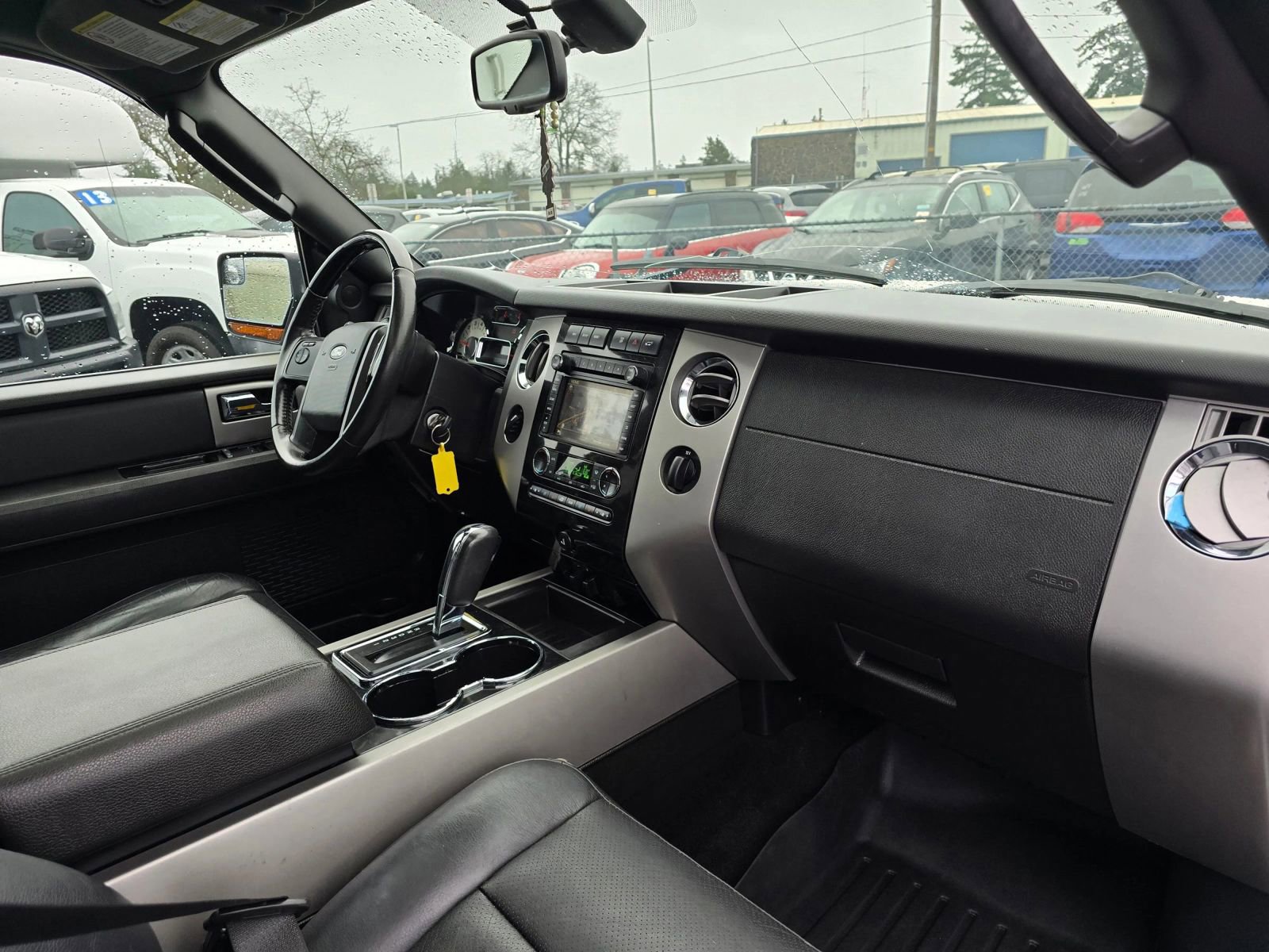 Used 2013 Ford Expedition EL Limited image 10