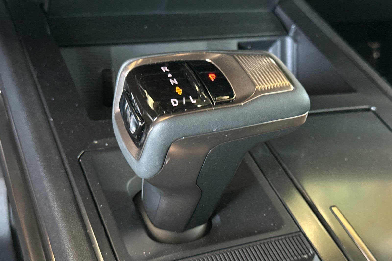 Used 2025 GMC Hummer EV 3X AWD/4WD image 25