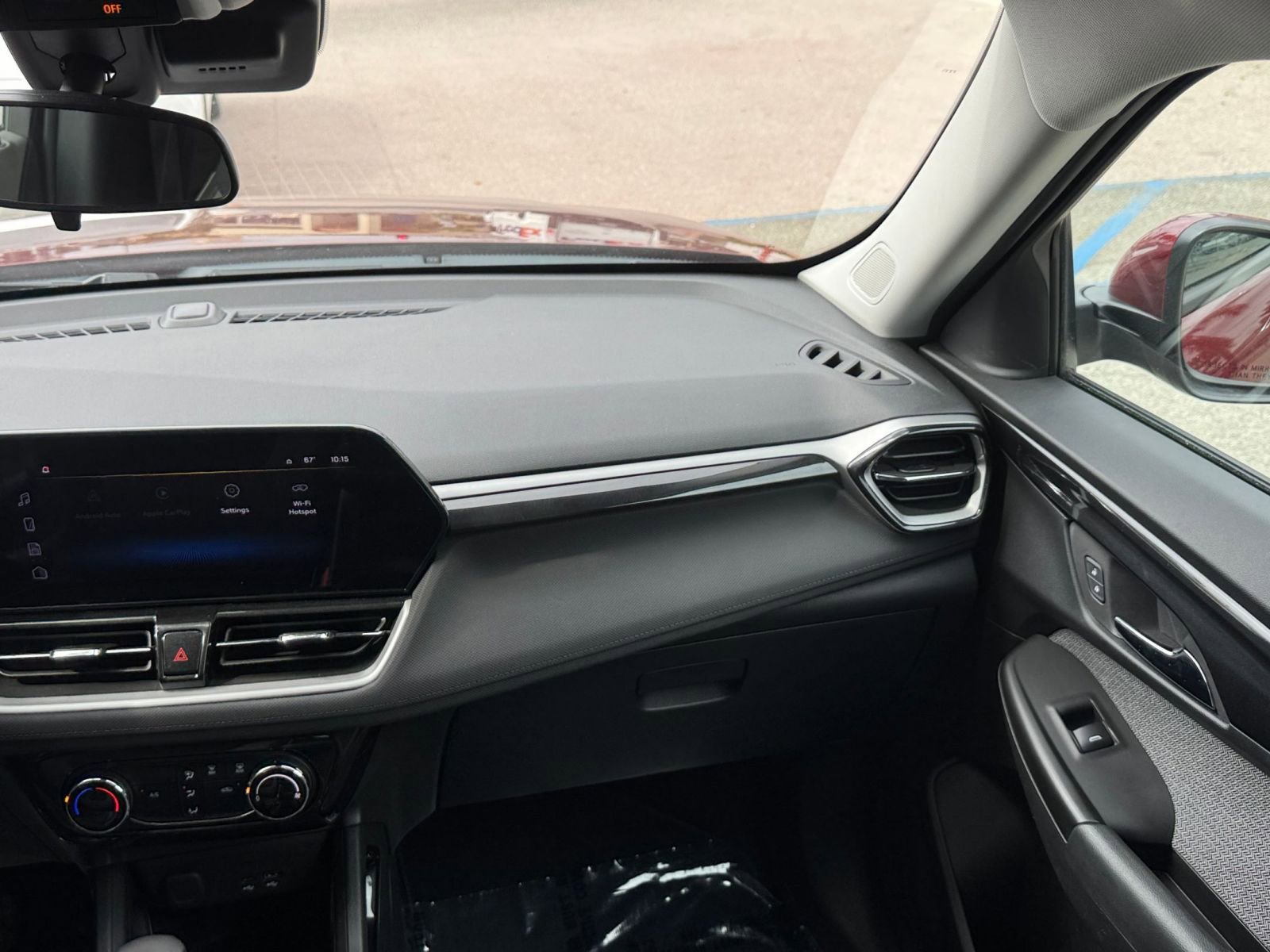 Used 2025 Chevrolet TrailBlazer LT FWD image 34