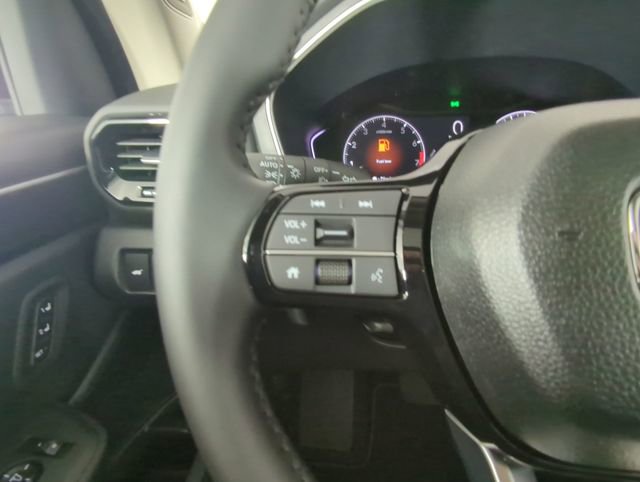 New 2025 Honda Pilot Touring image 39