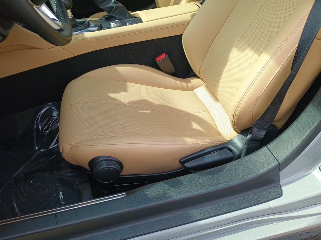 Used 2025 MAZDA MX-5 Miata RF Grand Touring image 12